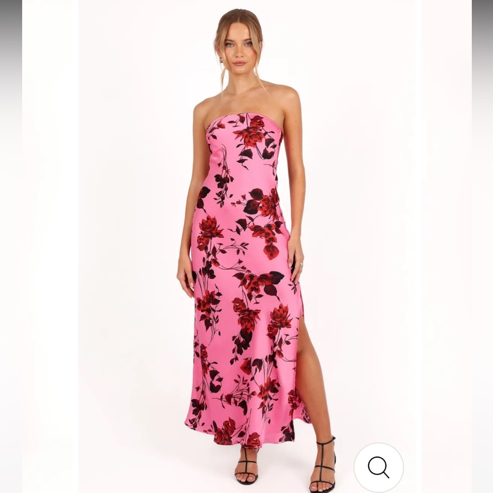 Strapless dress